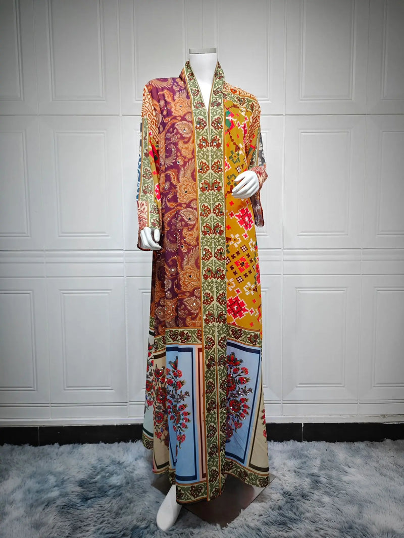 Robe Zineb — vue de face, coupe longue ample avec imprimé floral