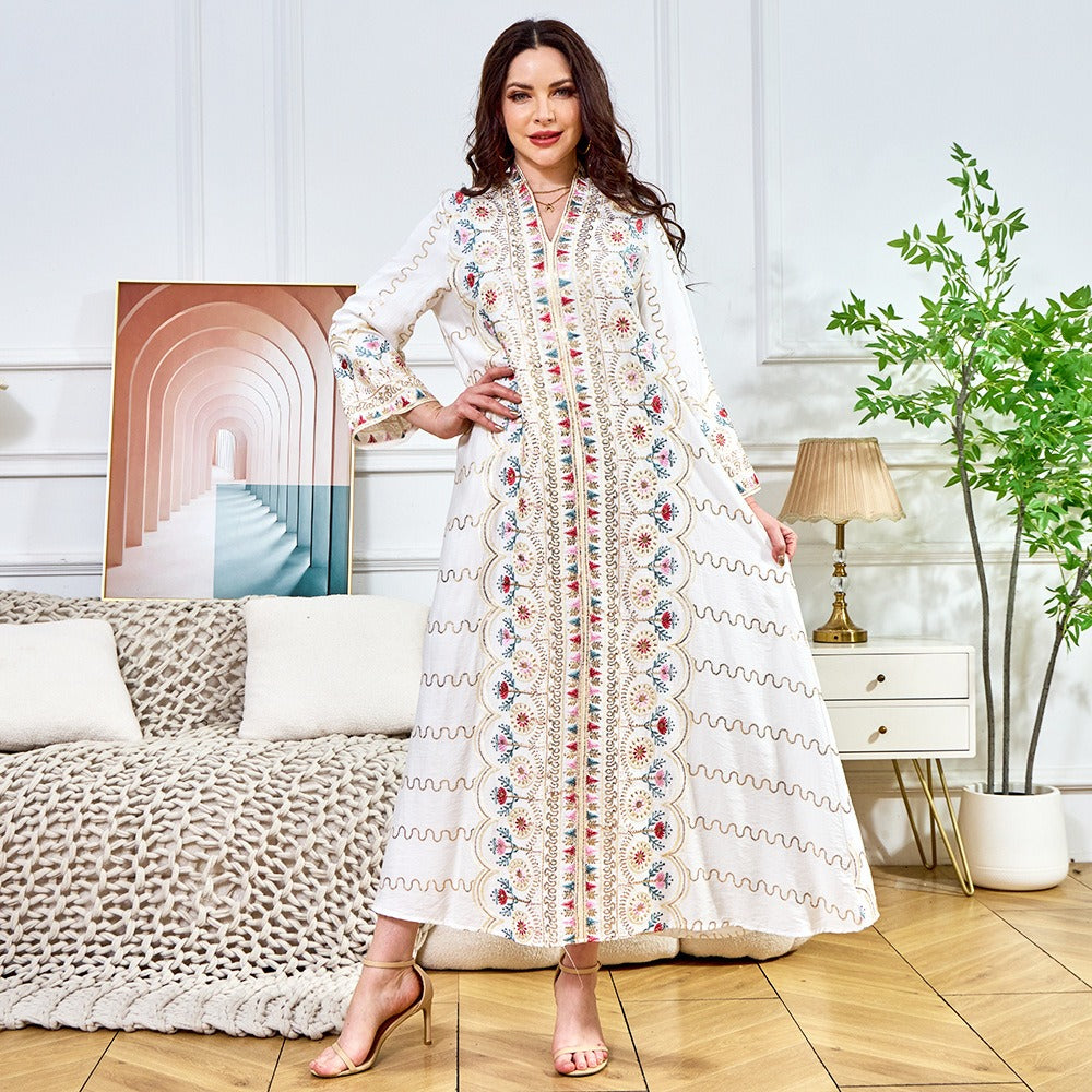 Kaftan brodé à encolure en V — Jihane