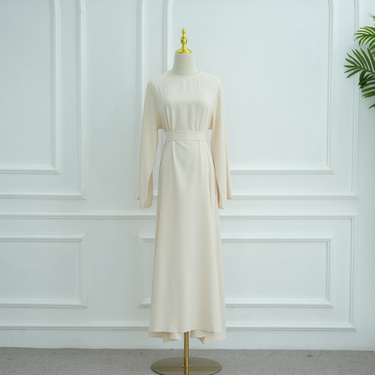 Robe longue fluide évasée en Nida — Ikram