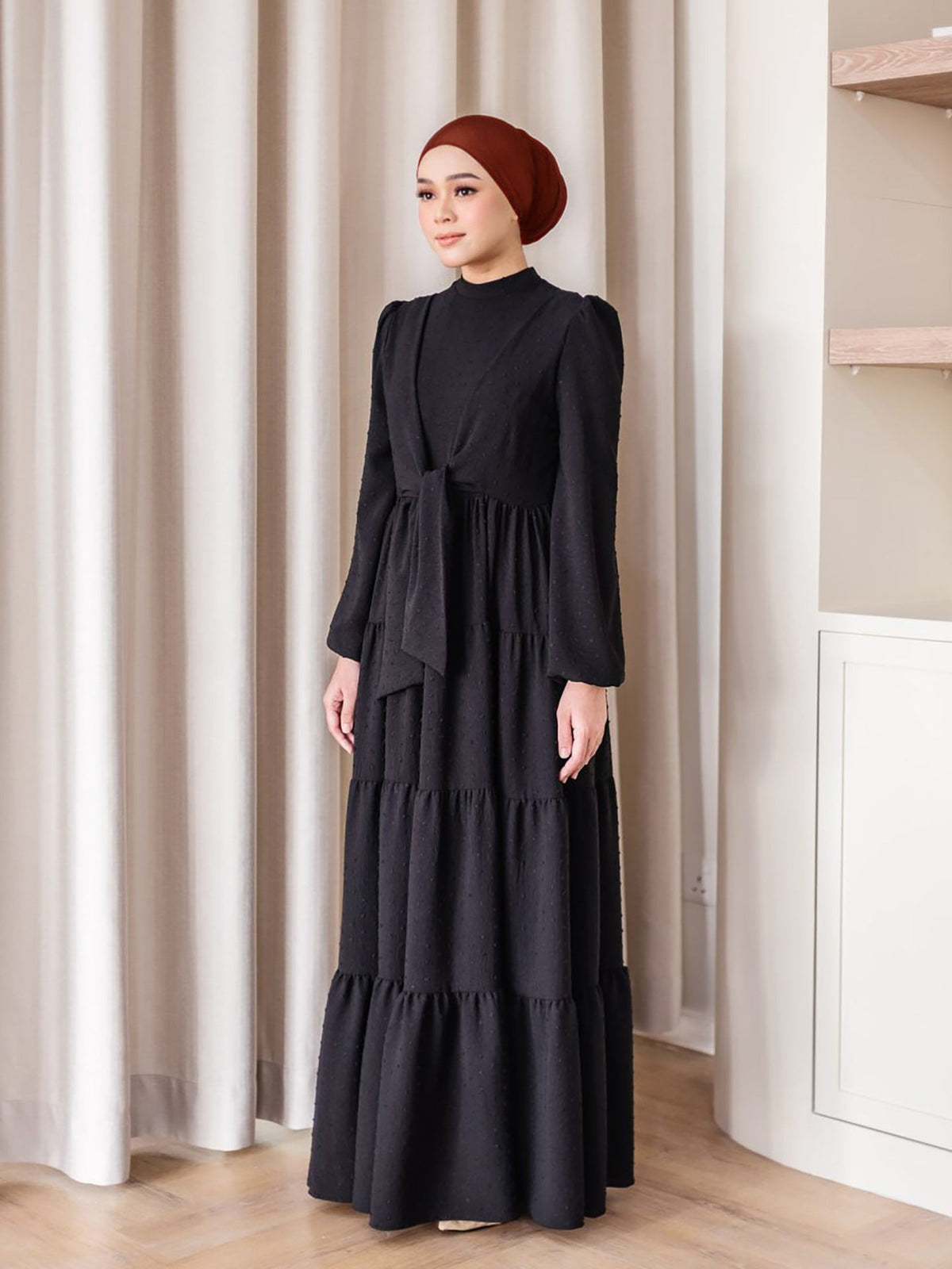 Robe longue à volants et manches lanternes — Kahina