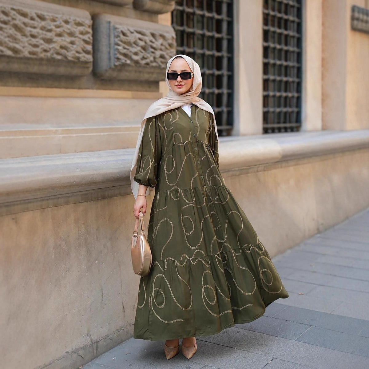 Robe longue imprimée fluide col V — Lucie