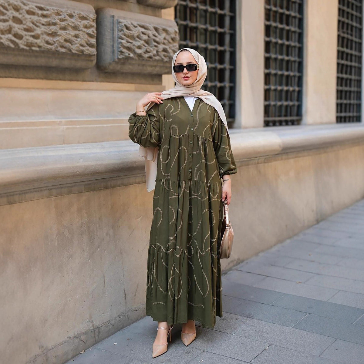 Robe longue imprimée fluide col V — Lucie