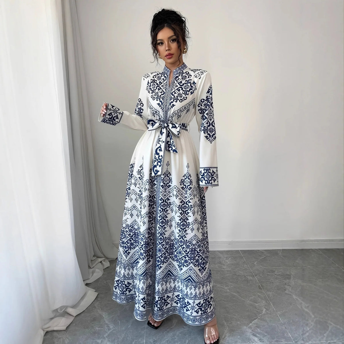 Kaftan Douaa — vue générale du drapé fluide et gracieux
