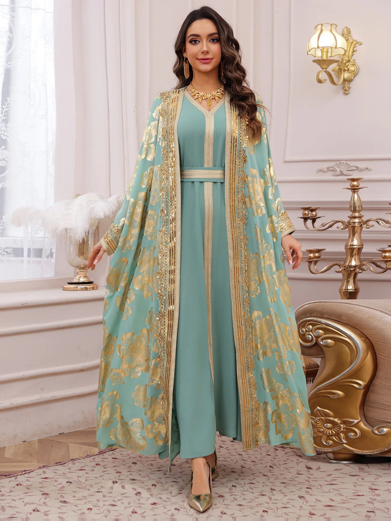 Abaya brodée à manches longues, tomber fluide festif — Maya