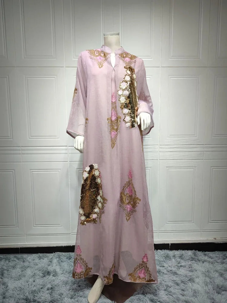 Robe longue brodée & pailletée col montant — Souad