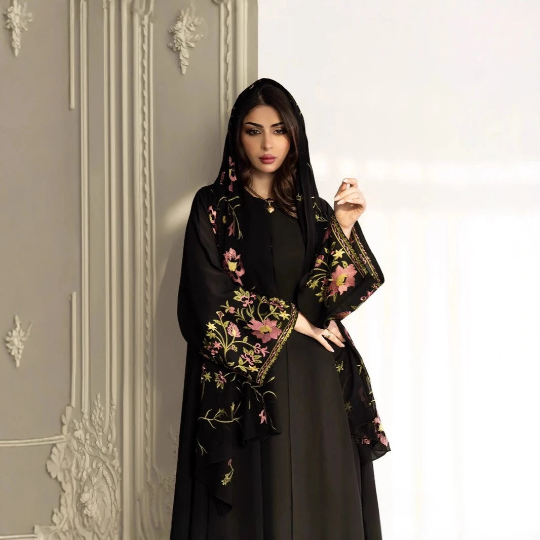 Ensemble Brodé Longue Robe & Écharpe Assorti — Mounia
