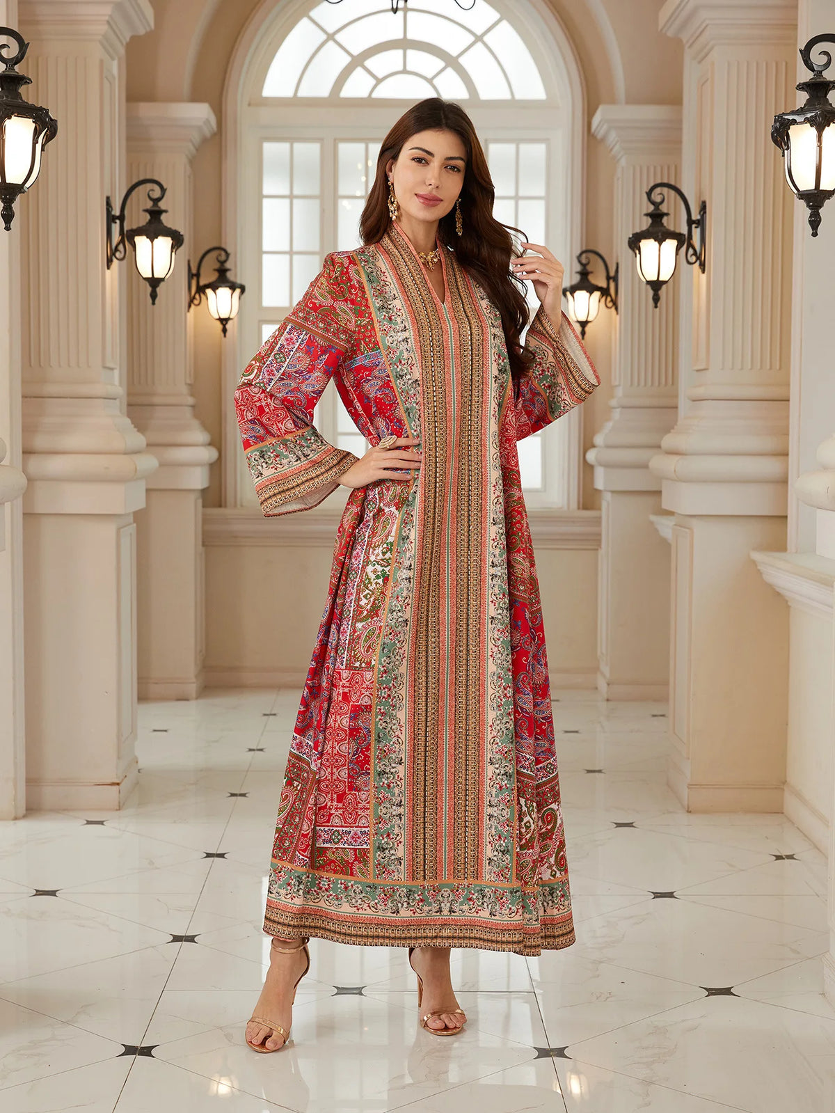 Robe Sana imprimée — silhouette générale, style kaftan fluide