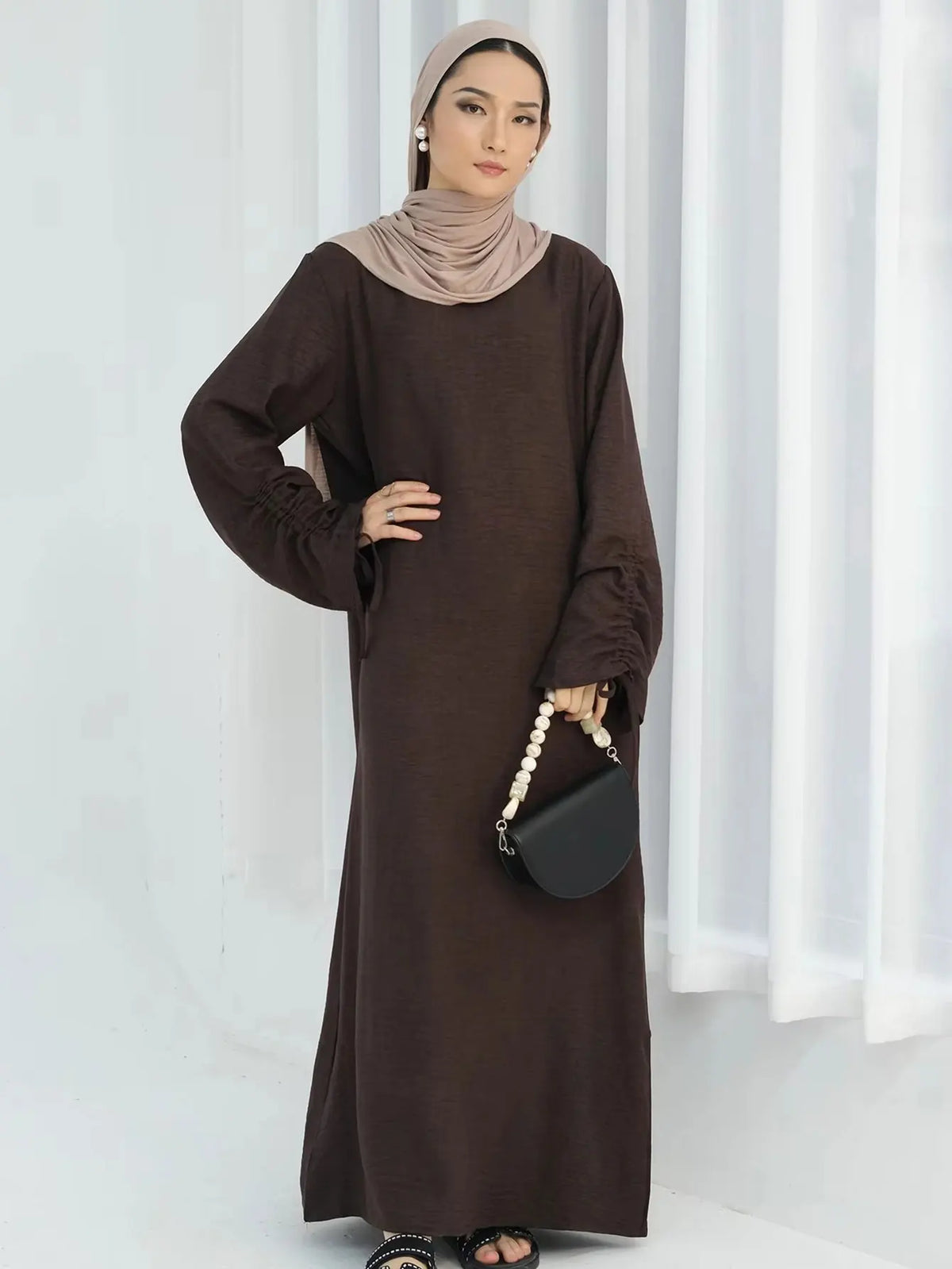 Robe longue fluide lacets manches — Aïcha