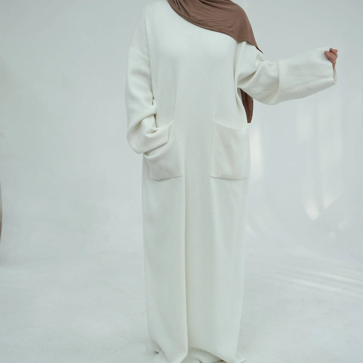 Robe longue côtelée à poches et ceinture amovible — Nabila