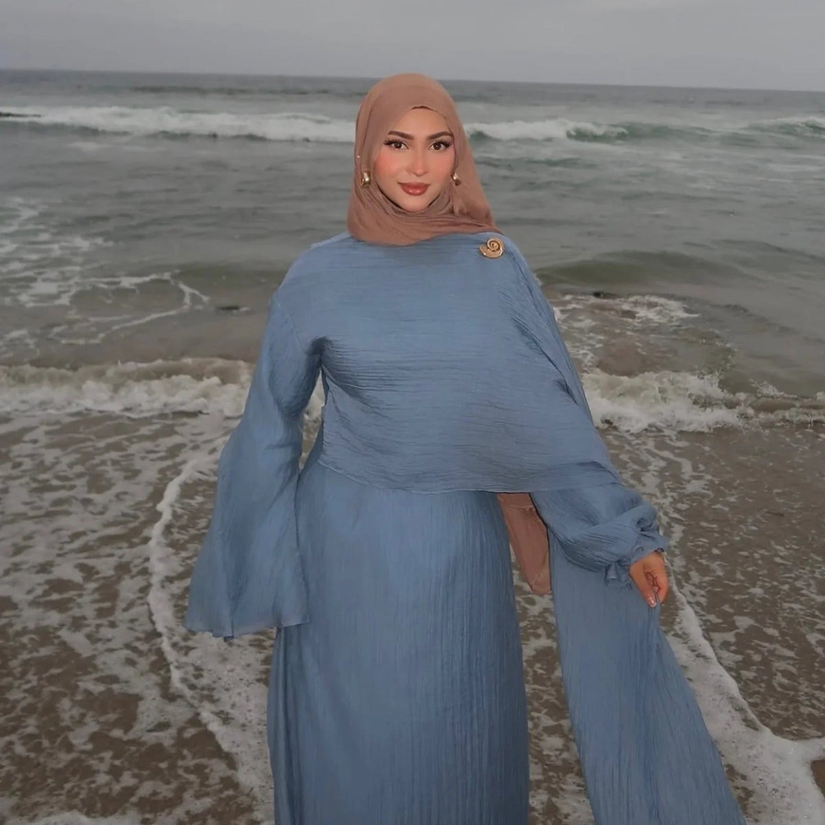 Robe longue double épaisseur manches fluides — Nesrine