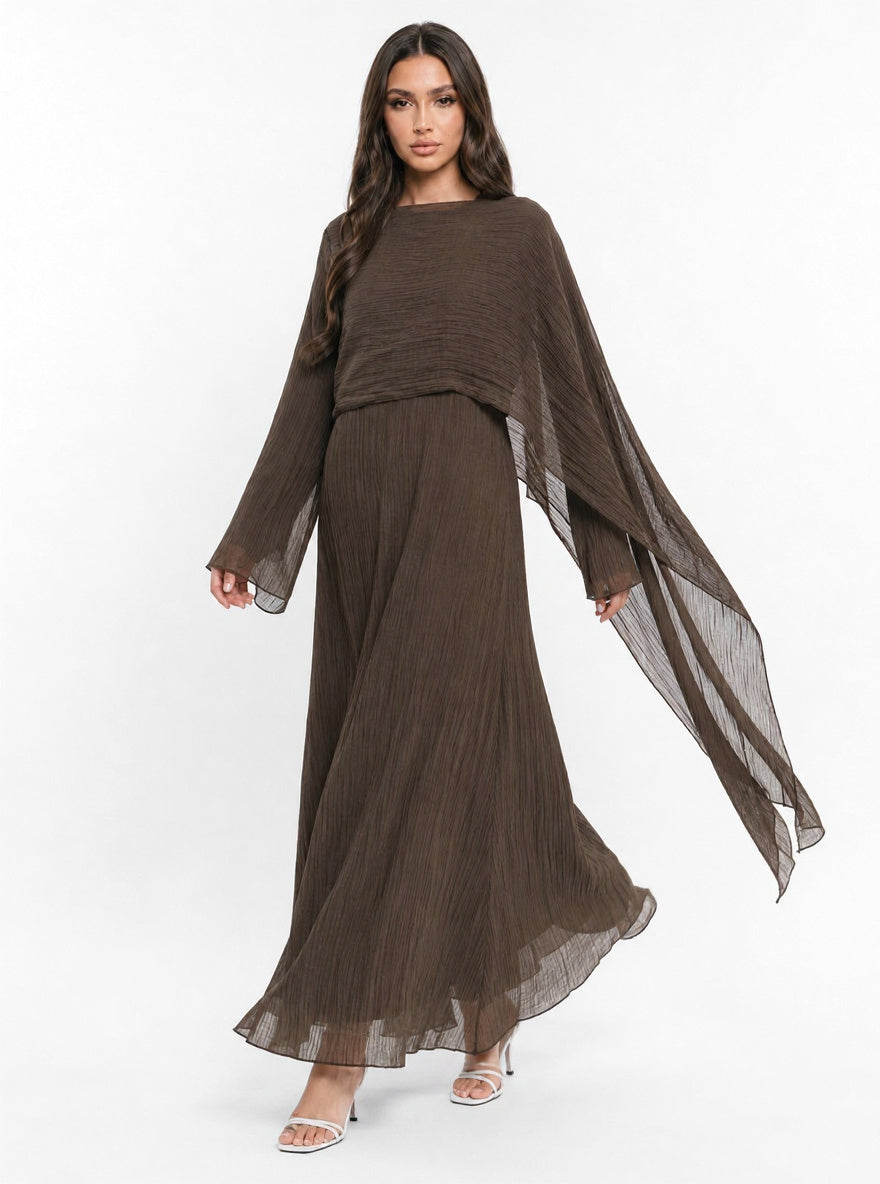 Robe longue fluide à broche dorée — Lamia
