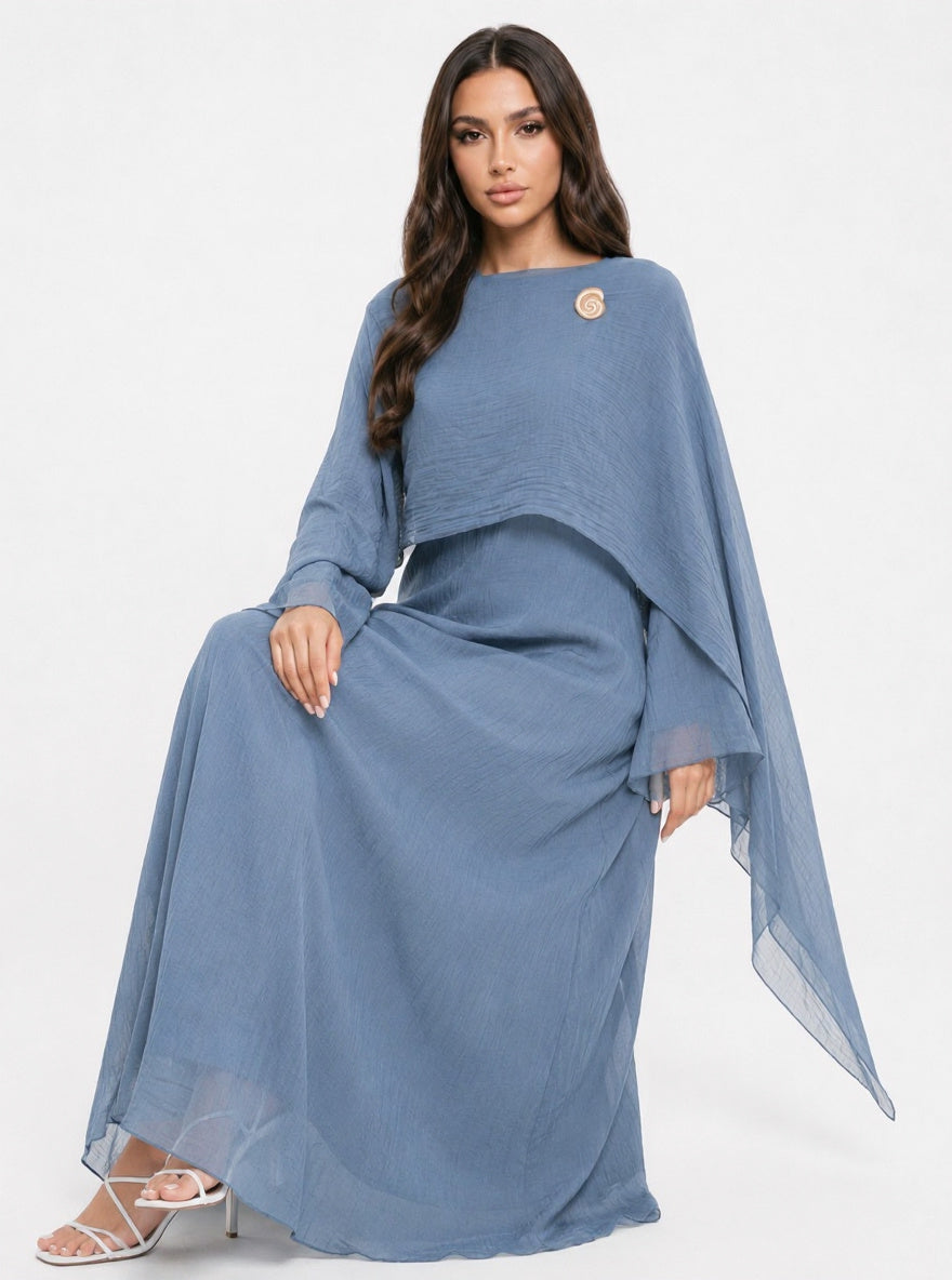 Robe longue fluide à broche dorée — Lamia
